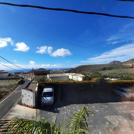 Casa Giuliana Bed & Breakfast Charco del Pino Ngoại thất bức ảnh